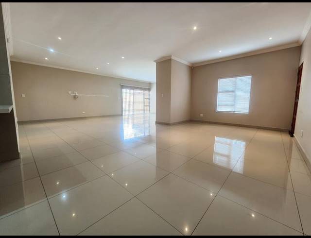 4 BEDROOM CLUSTER FOR SALE IN NEW REDRUTH